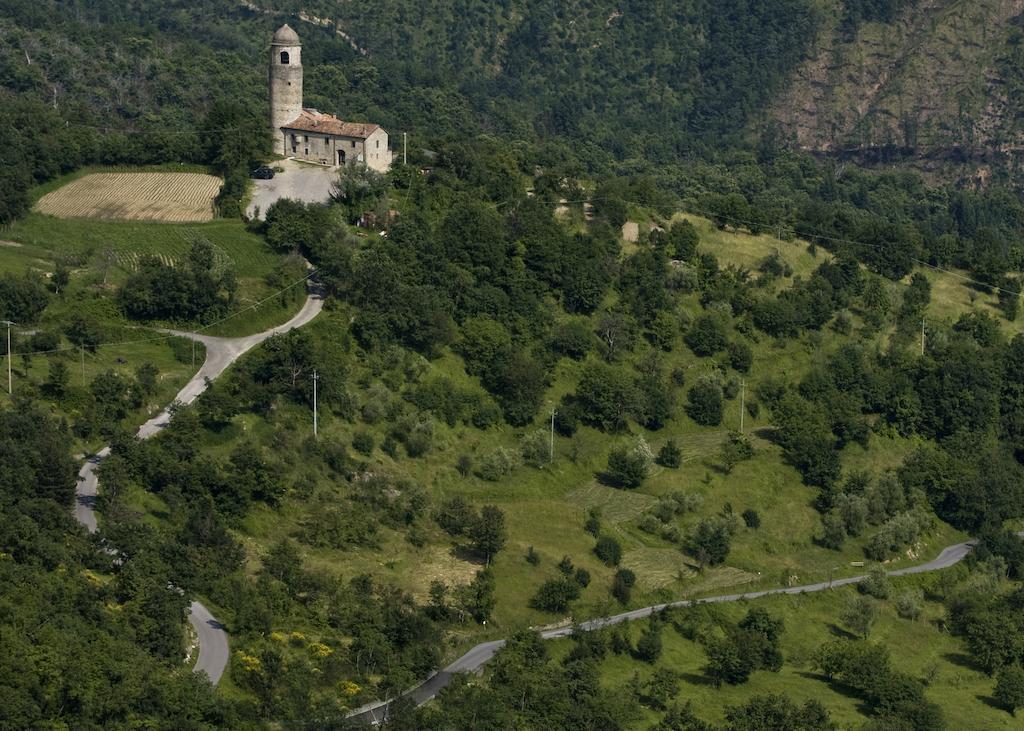 فيلا Licciana Nardiفي Montagna Verde المظهر الخارجي الصورة